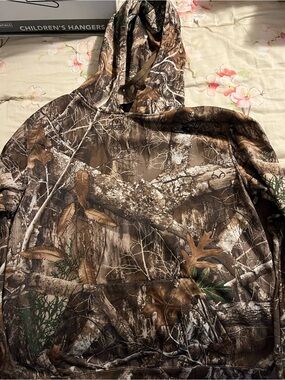Realtree Edge Camo Hooded Sweatshirt Mens  XL